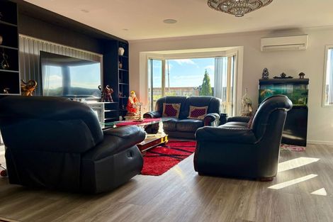 Photo of property in 18 Tomes Lane, Favona, Auckland, 2024