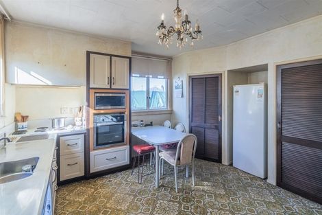 Photo of property in 402 Queen Sh25 Street, Thames, 3500