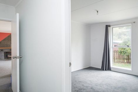 Photo of property in 16 Gillies Street, Outer Kaiti, Gisborne, 4010