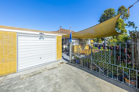 Photo of property in 2/553 Weymouth Road, Weymouth, Auckland, 2103