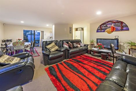 Photo of property in 1/5 Clarice Place, Takanini, 2112