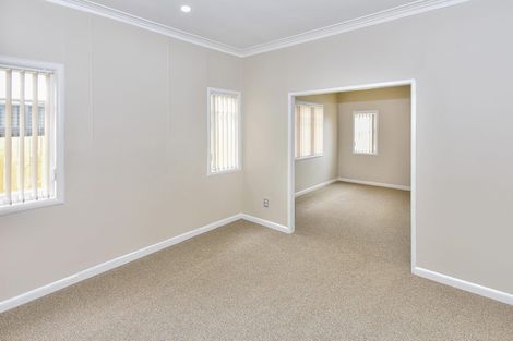 Photo of property in 79c Russell Road, Manurewa, Auckland, 2102