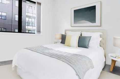 Photo of property in 1/130 Stancombe Road, Flat Bush, Auckland, 2016