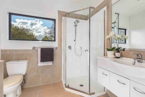 Photo of property in 1 Redwing Street, Browns Bay, Auckland, 0630