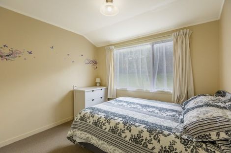 Photo of property in 52 Waverley Street, Waipawa, 4210