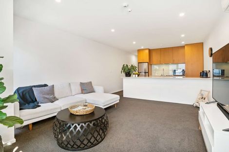 Photo of property in 8/69 Suva Street, Upper Riccarton, Christchurch, 8041