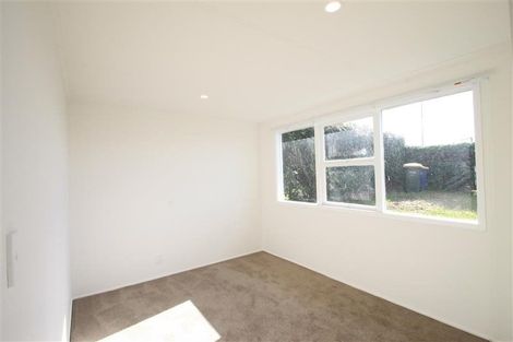 Photo of property in 606 Glenfield Road, Bayview, Auckland, 0629