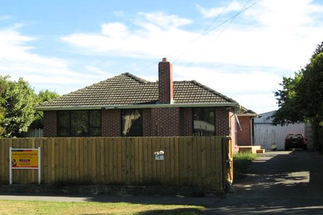Photo of property in 5 Bevington Street, Avonhead, Christchurch, 8042