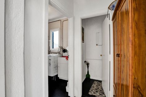 Photo of property in 187 Brooklands Road, Vogeltown, New Plymouth, 4310