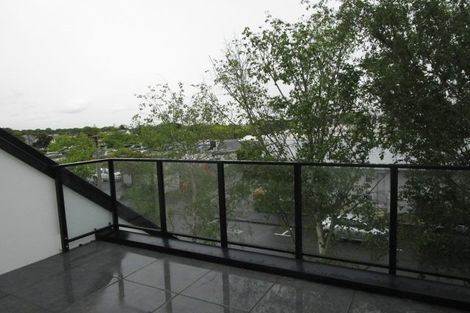 Photo of property in 1/140 Office Road, Merivale, Christchurch, 8014