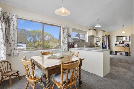 Photo of property in 27 Ballance Street, Raetihi, 4632