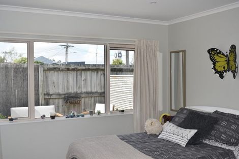Photo of property in 35d William Wong Place, Carterton, 5713