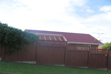 Photo of property in 13 Ordley Grove, Tawa, Wellington, 5028