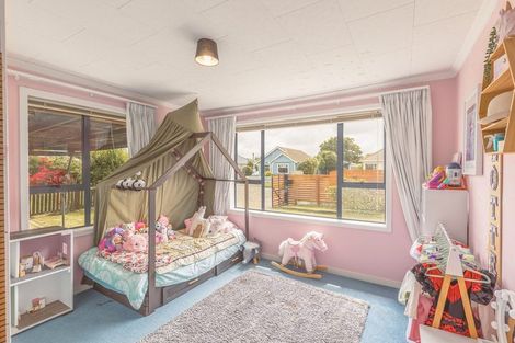 Photo of property in 33 Aurora Street, Hei Hei, Christchurch, 8042