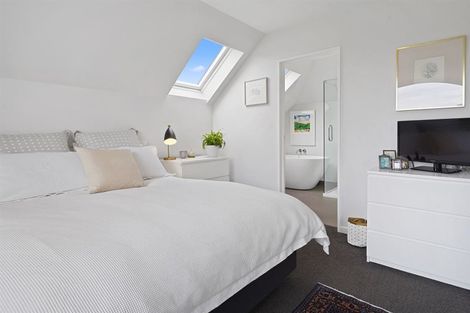 Photo of property in 29a Chepstow Avenue, Fendalton, Christchurch, 8052