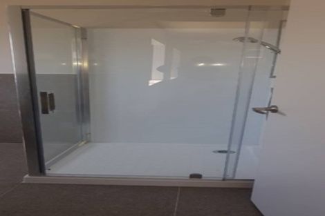 Photo of property in 54b Cambridge Terrace, Papatoetoe, Auckland, 2025