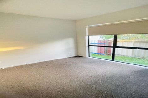 Photo of property in 20 Gambare Place, Wattle Downs, Auckland, 2103