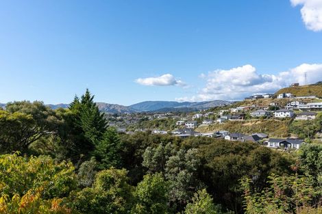 Photo of property in 9 Furneaux Grove, Whitby, Porirua, 5024