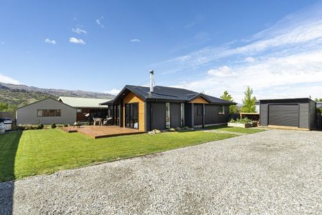 Photo of property in 8a Missy Crescent, Mount Pisa, Cromwell, 9383