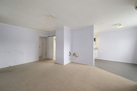 Photo of property in 15a Beech Place, Owhata, Rotorua, 3010