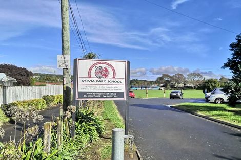 Photo of property in 6/12 Hamlin Road, Mount Wellington, Auckland, 1060