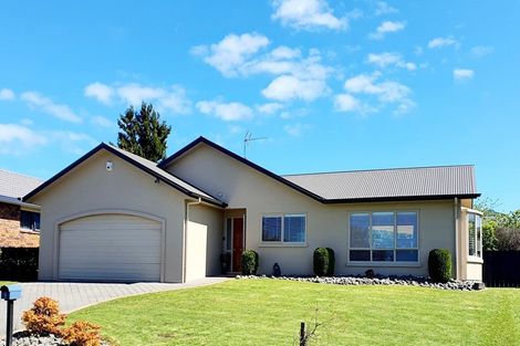 Photo of property in 9 Loveridge Place, Morrinsville, 3300