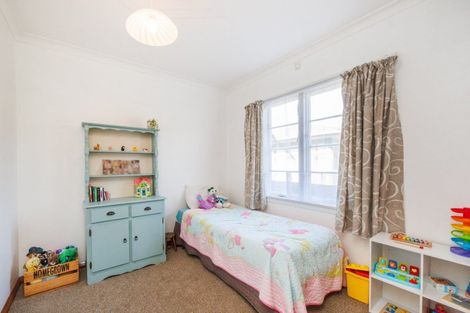 Photo of property in 236 Tremaine Avenue, Highbury, Palmerston North, 4412