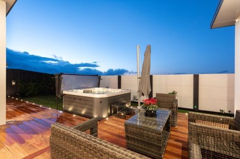 Photo of property in 141 Penetaka Heights, Pyes Pa, Tauranga, 3112