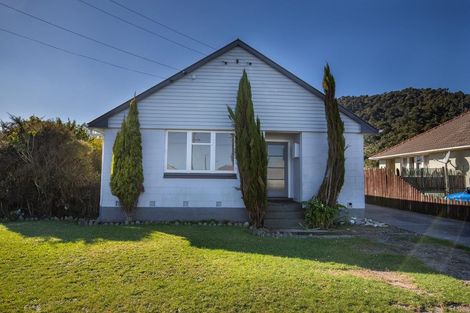 Photo of property in 9 Wickes Street, Cobden, Greymouth, 7802