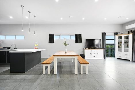 Photo of property in 37 The Ford, Huntington, Hamilton, 3210