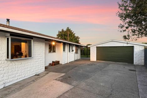 Photo of property in 73 Warren Crescent, Hillmorton, Christchurch, 8025