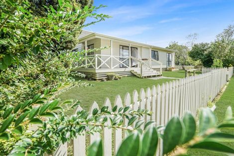 Photo of property in 5 Garland Drive, St Andrews, Hamilton, 3200