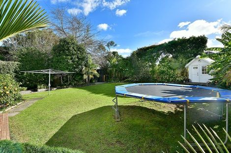 Photo of property in 88 Rosario Crescent, Red Beach, 0932