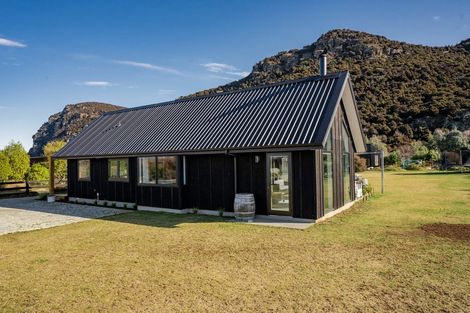 Photo of property in 1025 Aubrey Road, Albert Town, Wanaka, 9305