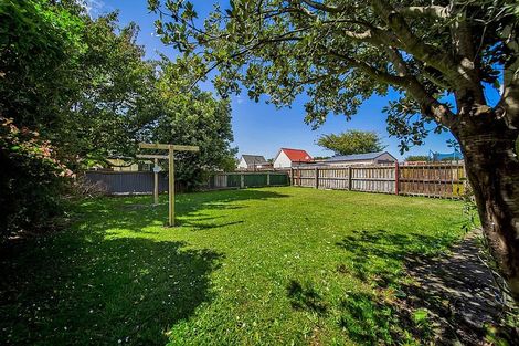 Photo of property in 44 Waihi Road, Hawera, 4610