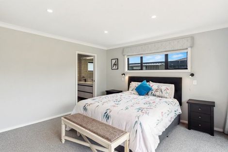 Photo of property in 99 The Drive, Paraparaumu Beach, Paraparaumu, 5032
