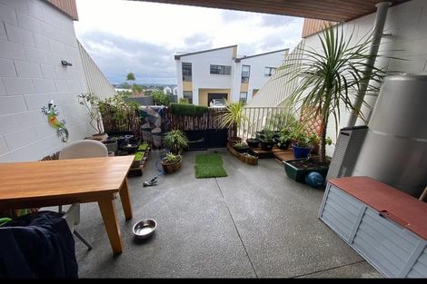 Photo of property in 262 Hobsonville Point Road, Hobsonville, Auckland, 0616