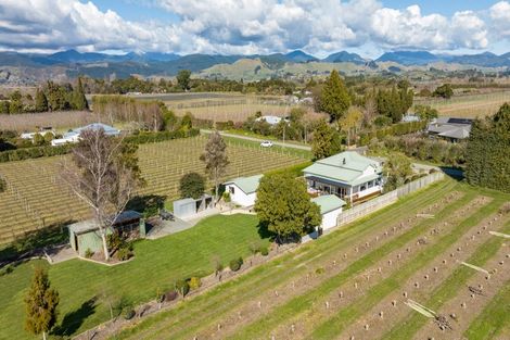 Photo of property in 45 Livingston Road, Brightwater, 7091