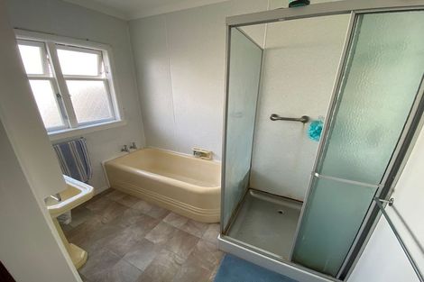 Photo of property in 54 Beauchamp Street, Karori, Wellington, 6012