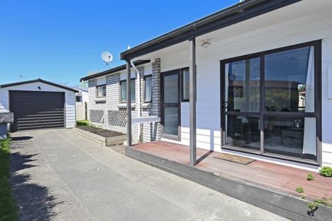 Photo of property in 24 Whiting Crescent, Greenmeadows, Napier, 4112