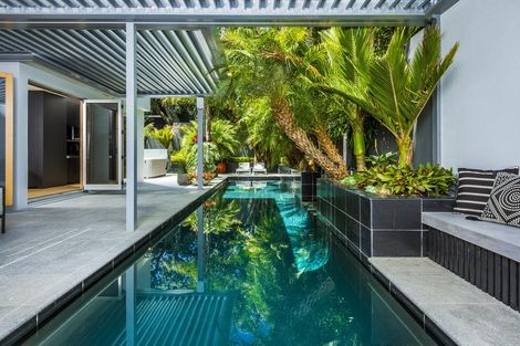 Photo of property in 21 Whitby Crescent, Mairangi Bay, Auckland, 0630