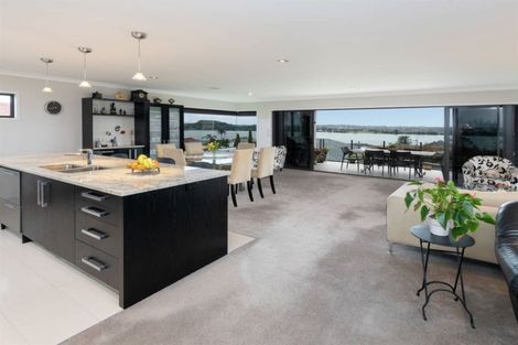 Photo of property in 5 Ullswater Place, Half Moon Bay, Auckland, 2012