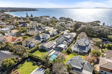 Photo of property in 12 Clifton Road, Hauraki, Auckland, 0622