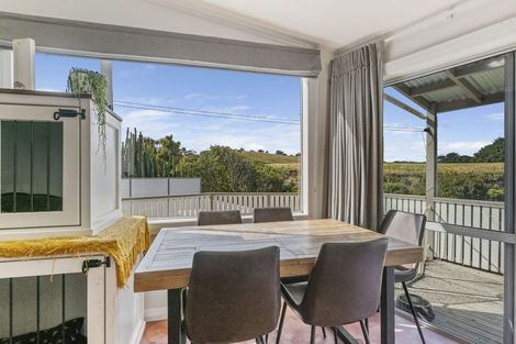 Photo of property in 18 Kawei Road, Ohawe, Hawera, 4671