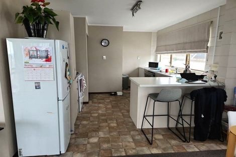 Photo of property in 90b Marine Parade, Mount Maunganui, 3116