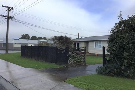 Photo of property in 406 Carrington Street, Upper Vogeltown, New Plymouth, 4310