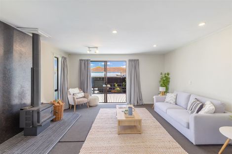 Photo of property in 2/14 Shetland Street, Woolston, Christchurch, 8062