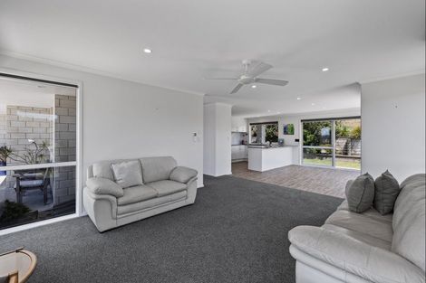 Photo of property in 27c Kahu Drive, Mangawhai, 0505
