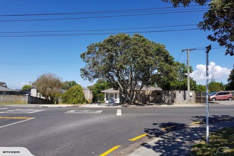 Photo of property in 18 Tonkin Drive, Sunnynook, Auckland, 0620