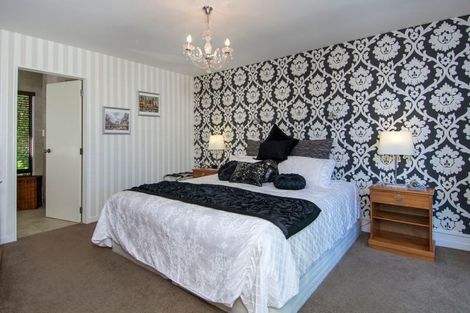 Photo of property in 52 Corinna Street, Welcome Bay, Tauranga, 3112